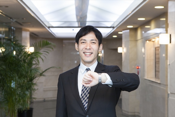 残業時間の平均と残業事情