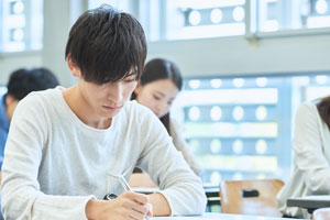 大学を中退したら就職できない？正社員で就職する方法を徹底解説