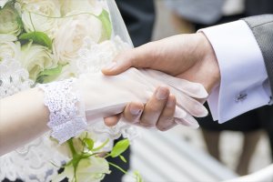 転職するなら結婚前か結婚後か