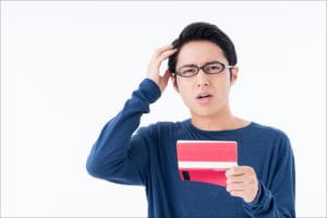 休職中に給料は出ない?かわりにもらえる手当を解説【うつ病は?】