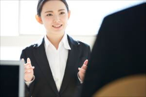 面接の逆質問、新卒ならではのポイントは？