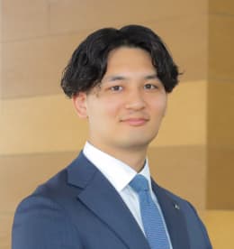 高橋駿介