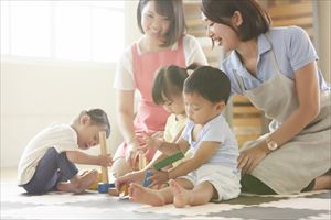 「保育士」の職務経歴書の書き方