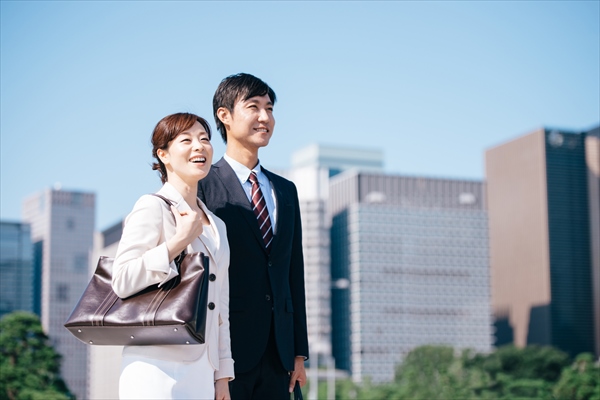 「派遣から正社員」が難しいワケ｜正社員を目指す3つのルートとは