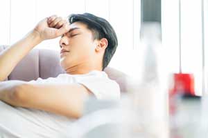 会社を休むときの理由と、その伝え方|急用や家庭の事情など、当日から前日まで