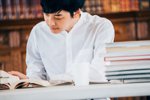就職浪人ってなに？ 不利？デメリットはある？【就活生向け】