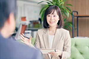 職場見学で「質問ありますか?」と聞かれたら?【例文付き】