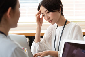 派遣の退職Q&A｜契約期間中の退職、退職金、最終日の挨拶・お菓子