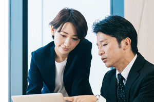 試用期間中の給与は低くなる?本採用との違い等、よくある疑問に回答