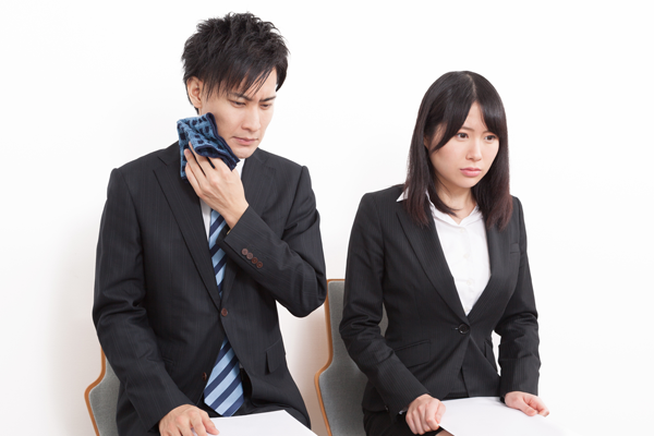 面接で緊張してしまったときの対策方法